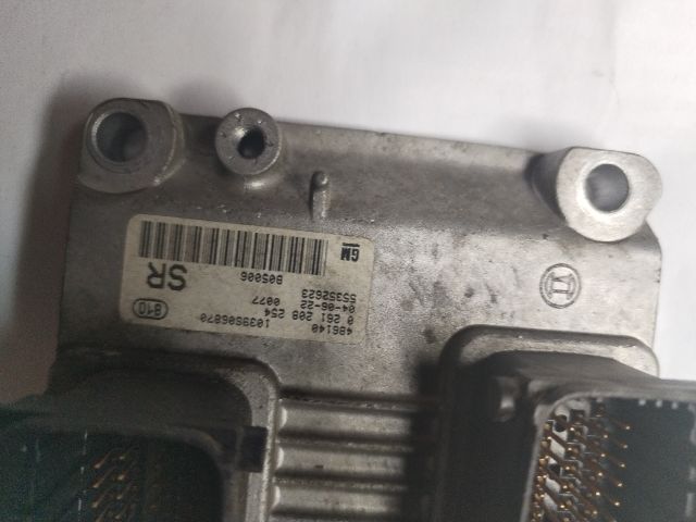 bontott OPEL AGILA Motorvezérlő