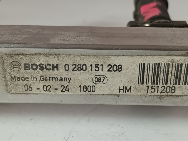 bontott OPEL AGILA Porlasztó Sor / Híd