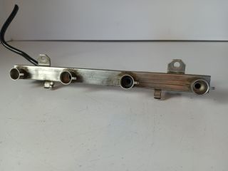 bontott OPEL AGILA Porlasztó Sor / Híd