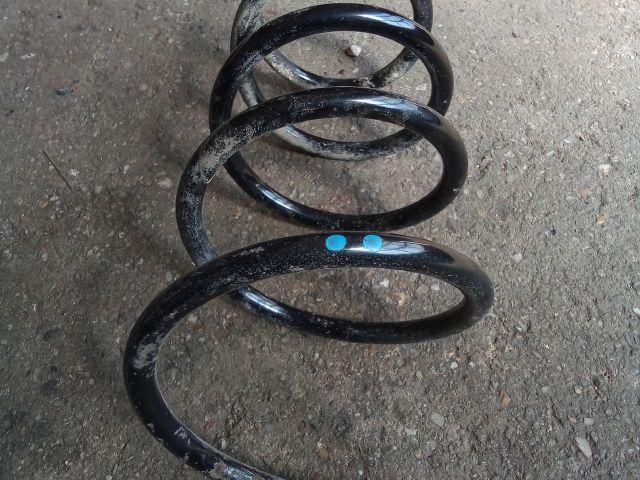 bontott OPEL AGILA Bal első Rugó