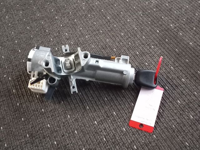 bontott OPEL AGILA Gyújtáskapcsoló