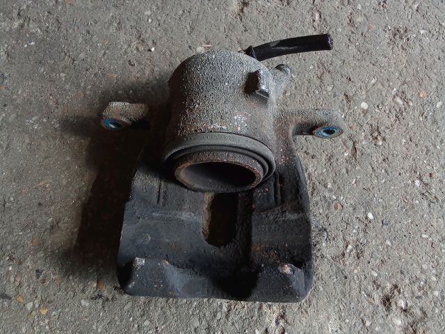 bontott OPEL AGILA Jobb első Féknyereg Munkahengerrel