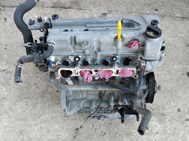 bontott OPEL AGILA Motor (Fűzött blokk hengerfejjel)