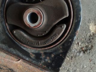 bontott OPEL AGILA Motor Tartó Bak Bal