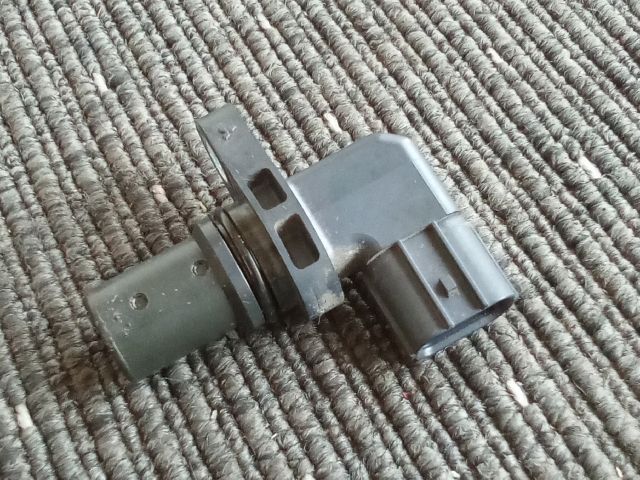 bontott OPEL AGILA Vezérműtengely Fordulatszám Jeladó