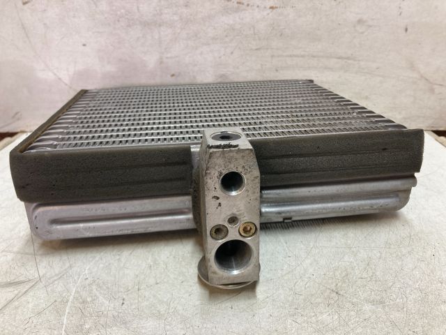 bontott OPEL AGILA Klímahűtő Radiátor