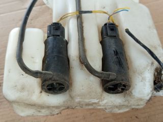 bontott OPEL AGILA Ablakmosó Tartály