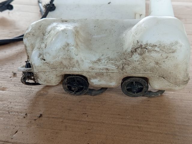 bontott OPEL AGILA Ablakmosó Tartály