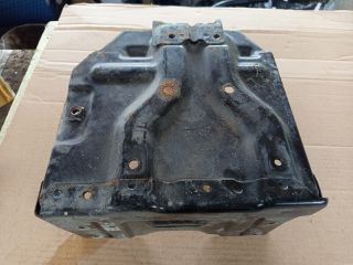 bontott OPEL AGILA Akkumulátor Tartó