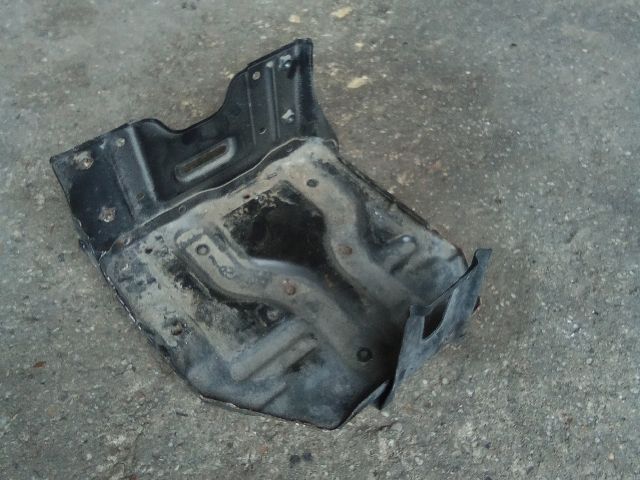 bontott OPEL AGILA Akkumulátor Tartó