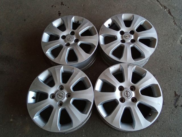 bontott OPEL AGILA Alufelni Szett