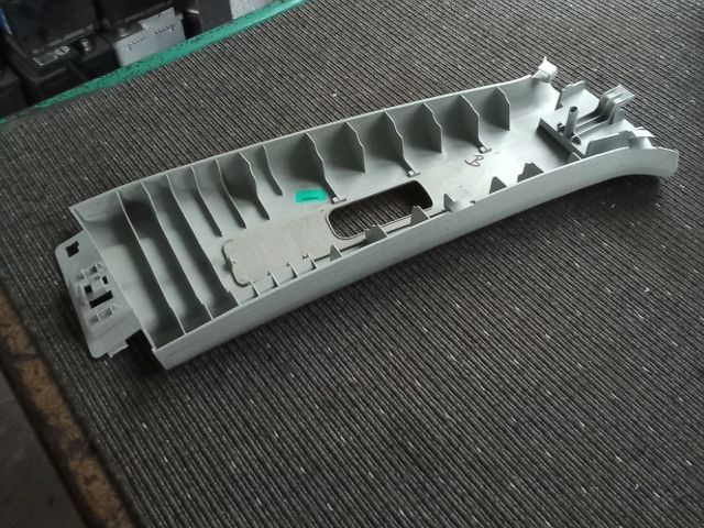 bontott OPEL AGILA Bal B Oszlop Burkolat