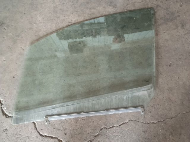 bontott OPEL AGILA Bal első Ablak