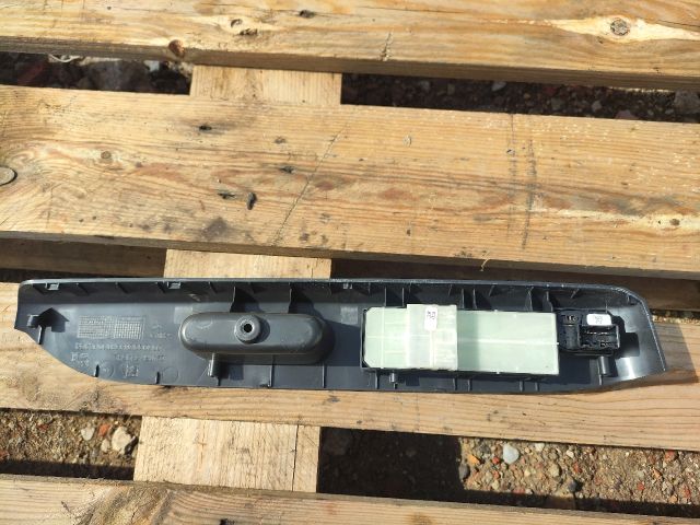 bontott OPEL AGILA Bal első Ablakemelő Kapcsoló