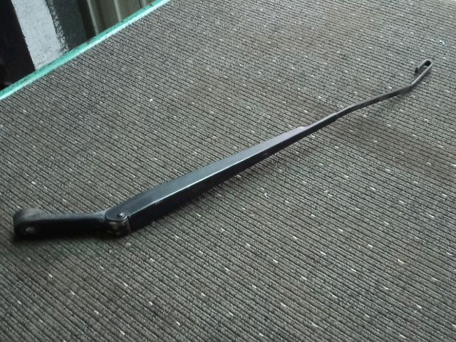 bontott OPEL AGILA Bal első Ablaktörlő Kar