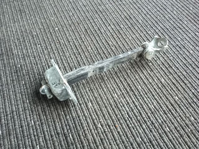 bontott OPEL AGILA Bal első Ajtóhatároló