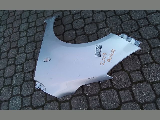 bontott OPEL AGILA Bal első Sárvédő