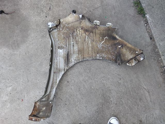 bontott OPEL AGILA Bal első Sárvédő