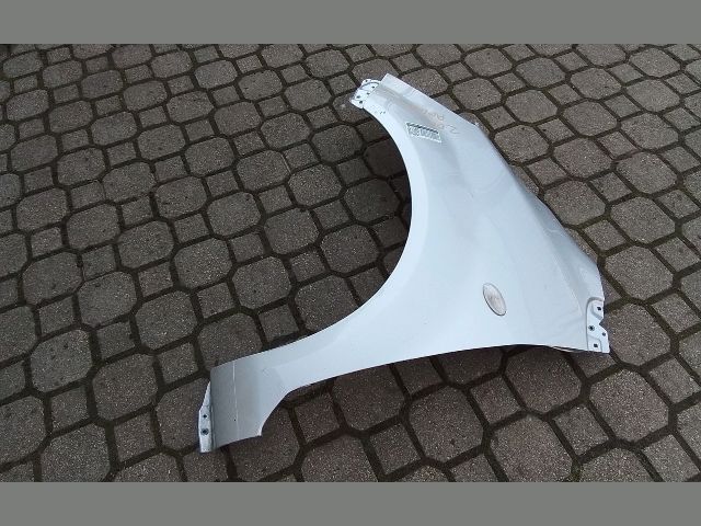 bontott OPEL AGILA Bal első Sárvédő