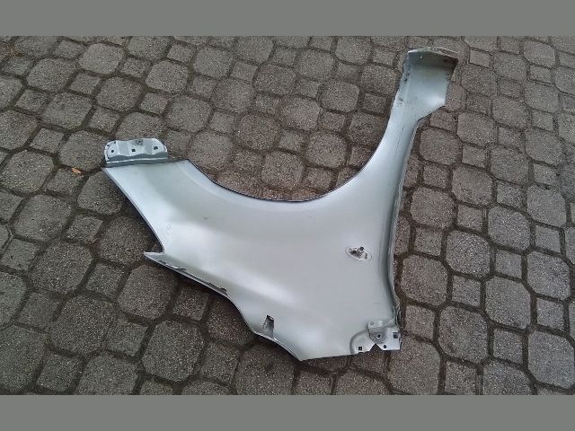 bontott OPEL AGILA Bal első Sárvédő