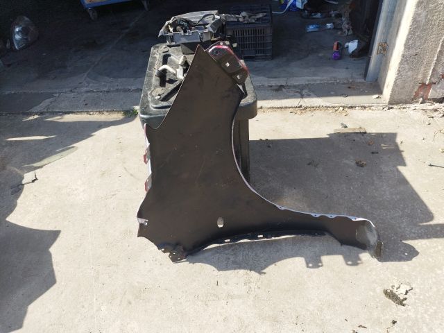 bontott OPEL AGILA Bal első Sárvédő