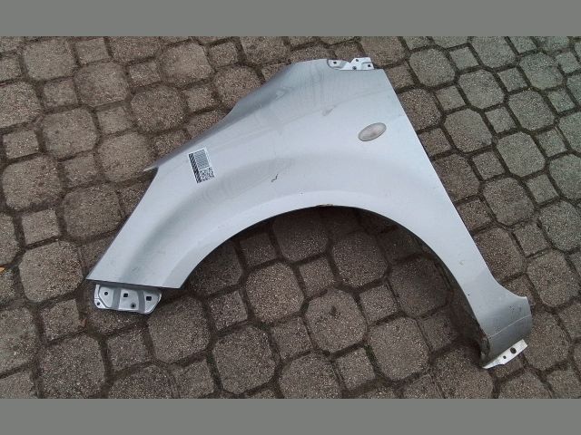 bontott OPEL AGILA Bal első Sárvédő