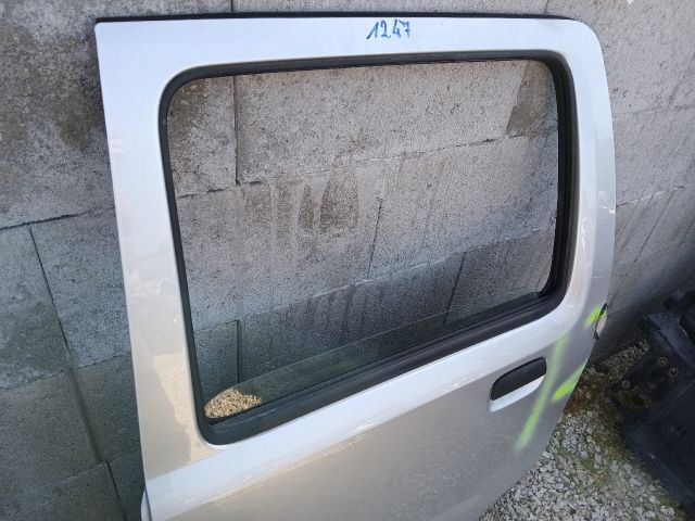 bontott OPEL AGILA Bal hátsó Ajtó (Részeivel)