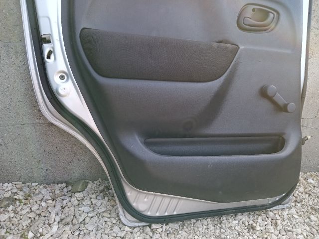 bontott OPEL AGILA Bal hátsó Ajtó (Részeivel)