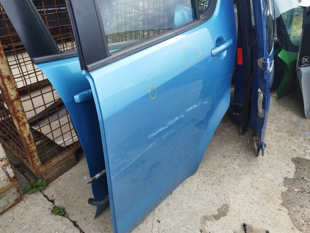 bontott OPEL AGILA Bal hátsó Ajtó (Részeivel)