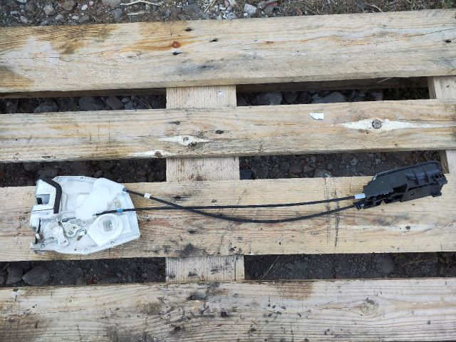 bontott OPEL AGILA Bal hátsó Ajtózár