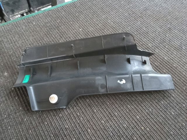 bontott OPEL AGILA Bal hátsó Belső Küszöb Burkolat