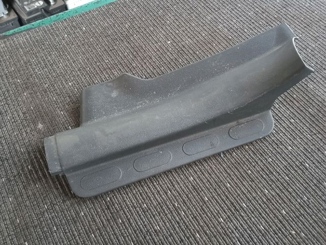 bontott OPEL AGILA Bal hátsó Belső Küszöb Burkolat