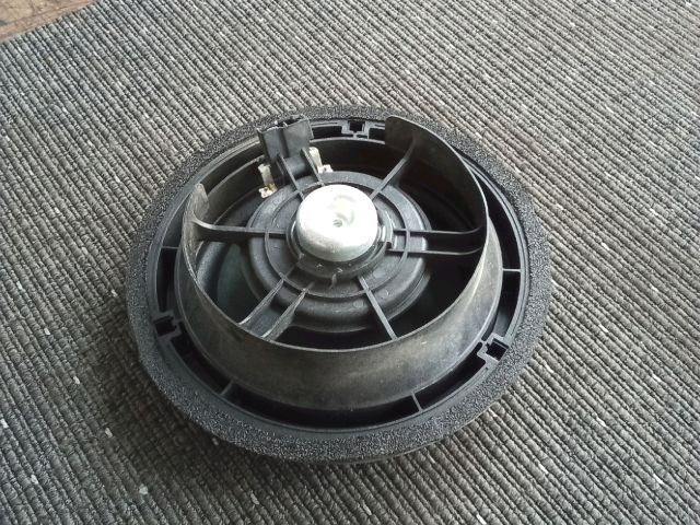 bontott OPEL AGILA Bal hátsó Hangszóró