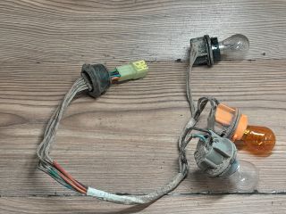 bontott OPEL AGILA Bal Hátsó Lámpa Foglalat