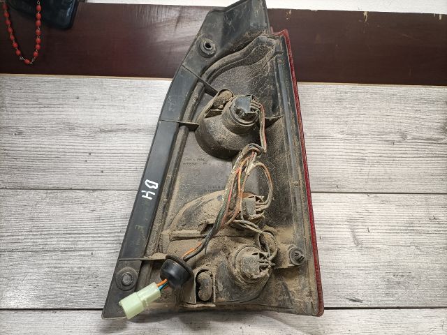 bontott OPEL AGILA Bal Hátsó Lámpa