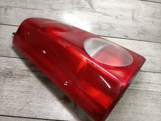 bontott OPEL AGILA Bal Hátsó Lámpa