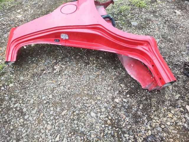 bontott OPEL AGILA Bal hátsó Negyed Karosszéria Csomag