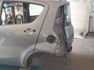 bontott OPEL AGILA Bal hátsó Negyed Karosszéria Csomag