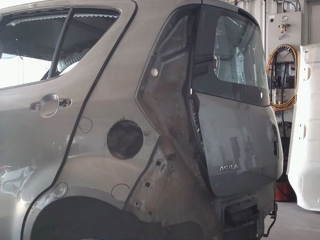 bontott OPEL AGILA Bal hátsó Negyed Karosszéria Csomag