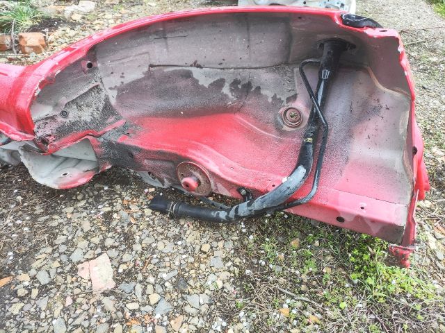 bontott OPEL AGILA Bal hátsó Negyed Karosszéria Csomag