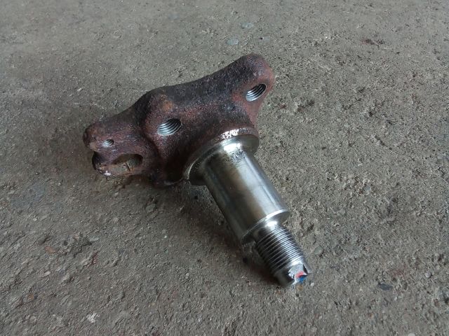 bontott OPEL AGILA Bal hátsó Tengelycsonk