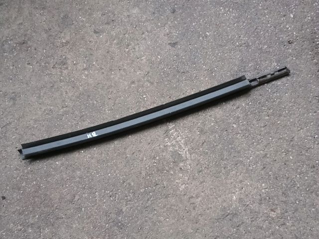 bontott OPEL AGILA Bal hátsó Vízlehúzó Gumicsík