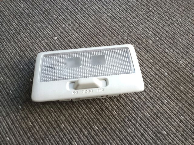 bontott OPEL AGILA Beltér Világítás Első