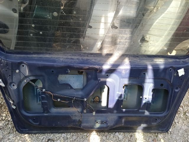 bontott OPEL AGILA Csomagtérajtó (Részeivel)