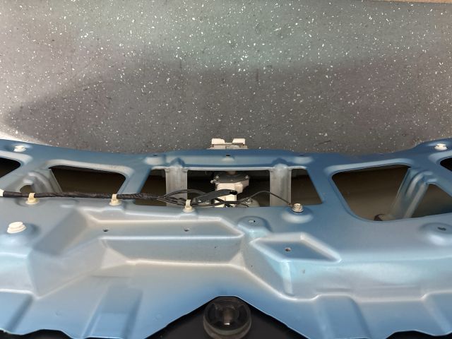 bontott OPEL AGILA Csomagtérajtó (Részeivel)