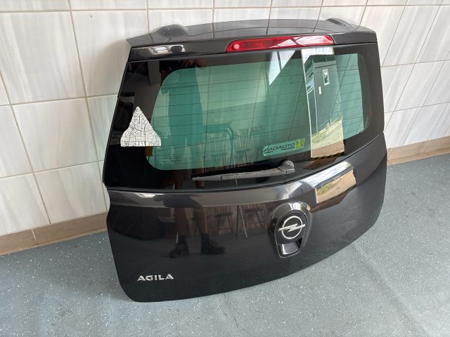 bontott OPEL AGILA Csomagtérajtó (Részeivel)