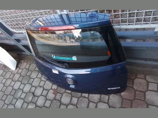 bontott OPEL AGILA Csomagtérajtó (Részeivel)