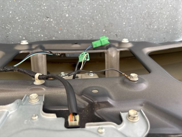 bontott OPEL AGILA Csomagtérajtó (Részeivel)