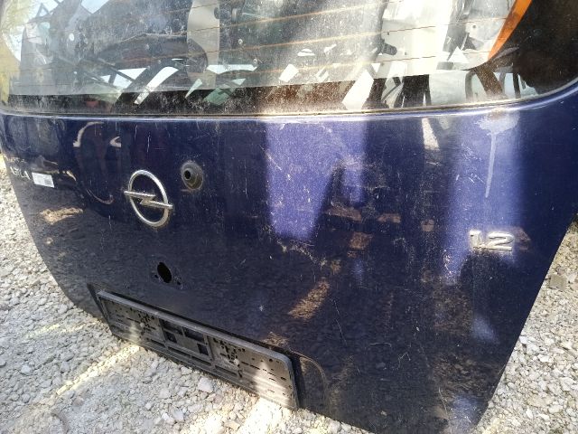 bontott OPEL AGILA Csomagtérajtó (Részeivel)