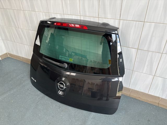 bontott OPEL AGILA Csomagtérajtó (Részeivel)